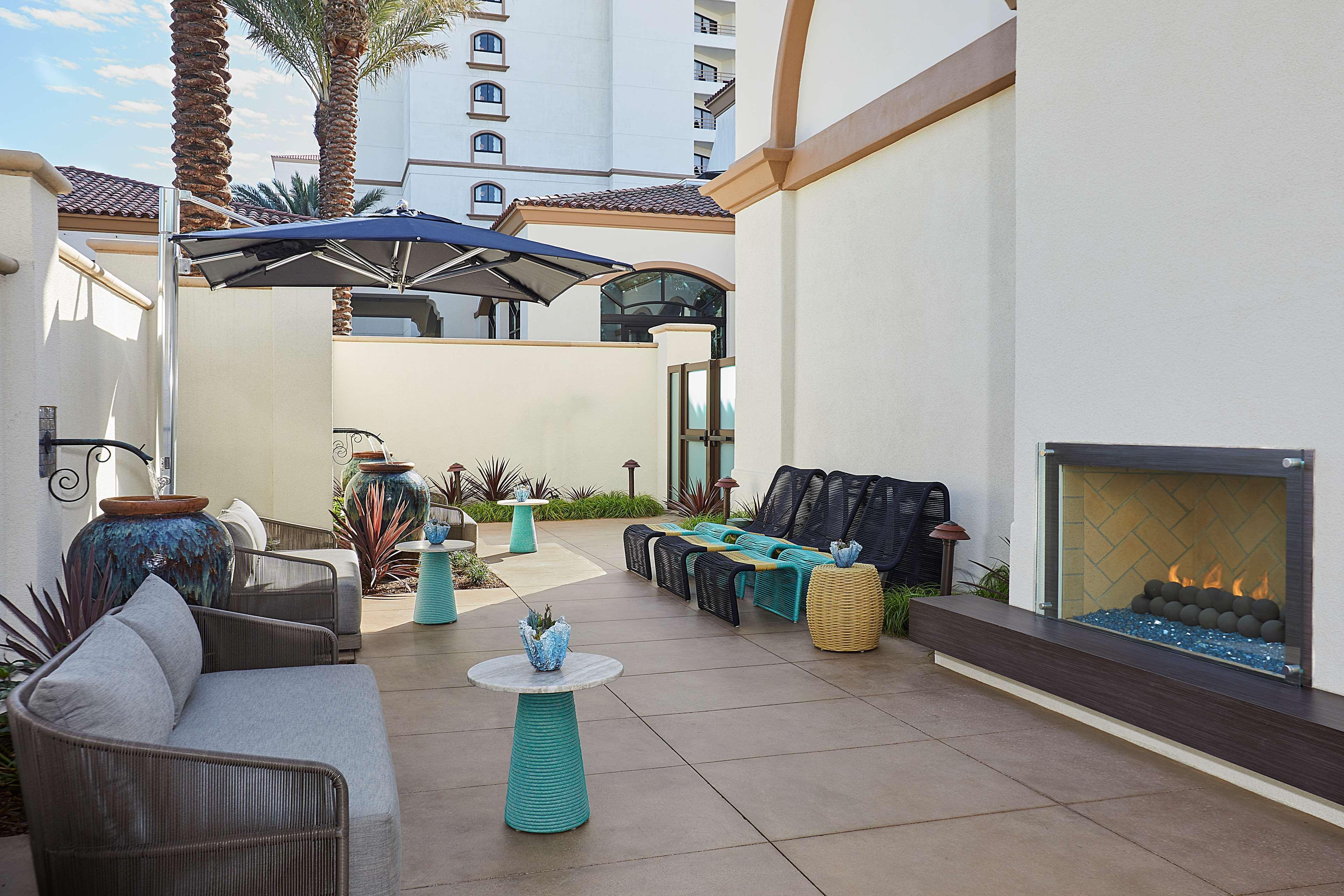 The Waterfront Beach Resort, A Hilton Hotel Huntington Beach Exterior foto